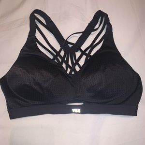 VSX Victoria Secret Sports Bra! Never worn. 36C